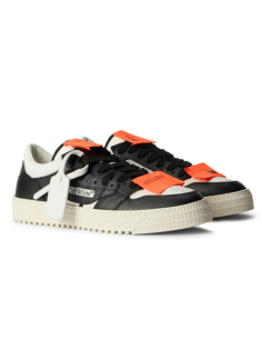 Sneakers Low Top 3.0 Off Court Noir & Blanc Homme Off White présenté porté de face｜Boutique Homme Toulouse 2