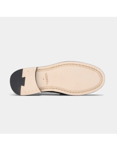 Mocassin Yardee Loafer Noir Homme Vinny's présenté porté de dessous｜Boutique Homme Toulouse