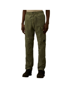 Pantalon Cargo Flatt Nylon Vert Homme Cp Company présenté porté de face｜Boutique Homme Toulouse