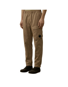 Pantalon Cargo Cotton/Linen Elasticated Lens Dove Homme Cp Company présenté porté de face｜Boutique Homme Toulouse