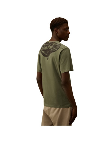 T-Shirt 30/1 Jersey Short Sleeve Goggle vert Homme Cp Company présenté porté de dos｜Boutique Homme Toulouse