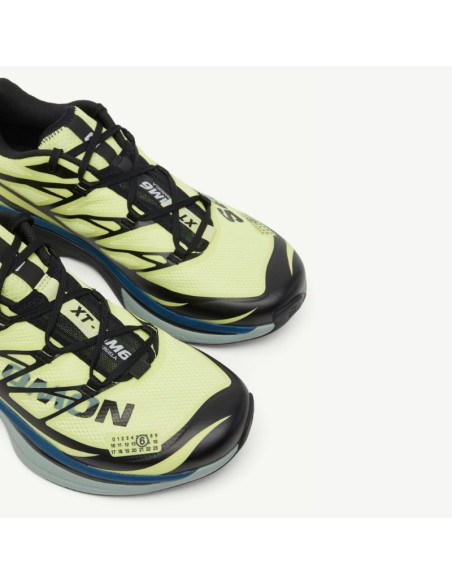 Sneakers Mm6 X Salomon Xt Lime Et Noir Homme Salomon présentées portées de face｜Magasin Homme Toulouse