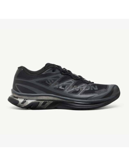 Sneakers Mm6 X Salomon Xt Noir Homme Mm6 présentées portées de face｜Magasin Homme Toulouse