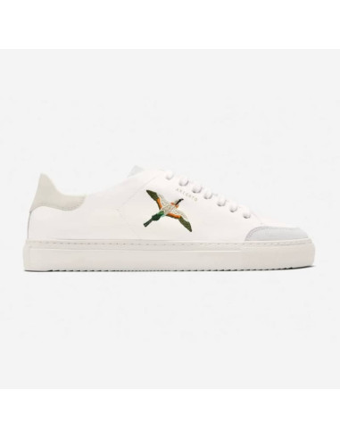 Sneakers Clean 90 B Bird Beige/Blanc Homme Axel Arigato présentées portées de profil|Magasin Homme Toulouse Sneakers Clean 90 B Bird Beige/Blanc Homme Axel Arigato présentées portées de profil|Magasin Homme Toulouse
