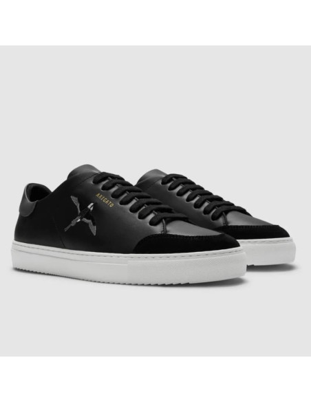 Sneakers Clean 90 B Bird Noir/Gris Foncé Homme Axel Arigato présentées portées en duo｜Magasin Homme Toulouse