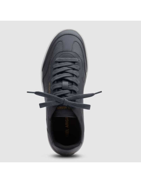 Sneakers Dice T-Toe Off Black/Off Black Homme Axel Arigato présentées portées de haut｜Magasin Homme Toulouse