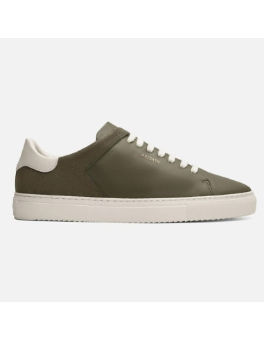 Sneakers Clean 90 Split Vert Foncé/Off White Homme Axel Arigato présentées portées de face|Magasin Homme Toulouse Sneakers Clean 90 Split Vert Foncé/Off White Homme Axel Arigato présentées portées de face|Magasin Homme Toulouse