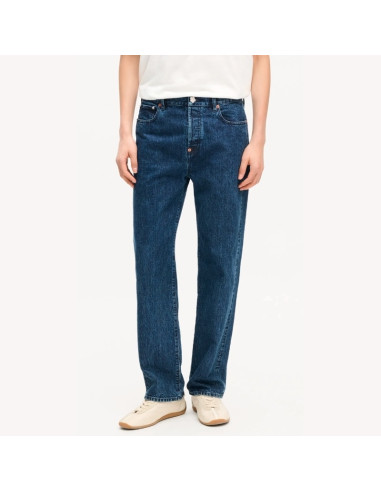 Jean Droit En Denim Japonais Medium Blue Denim Homme Kenzo présenté porté de face｜Boutique Homme Toulouse