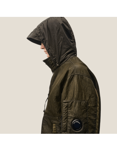 Veste Bi-Face Reversible Vert Homme C.P. Company présentée portée de profil|Magasin Homme Toulouse Veste Bi-Face Reversible Vert Homme C.P. Company présentée portée de profil|Magasin Homme Toulouse
