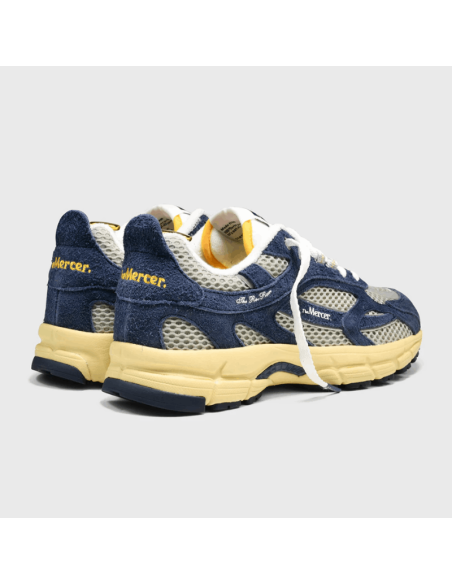 Sneaker The RE-RUN Americana Bleu Homme The Mercer Brand présentée portée de dos｜Magasin Homme Toulouse