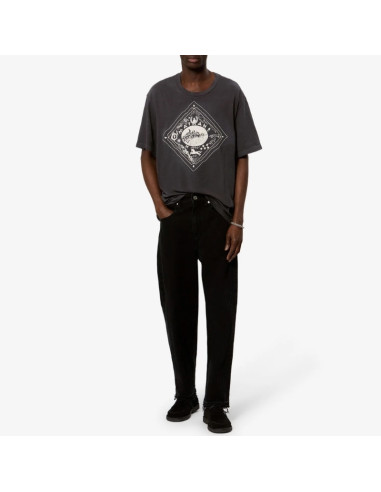 Tee Shirt Hiroe Noir Délavé Homme Isabel Marant présenté porté de face|Boutique Homme Toulouse Tee Shirt Hiroe Noir Délavé Homme Isabel Marant présenté porté de face|Boutique Homme Toulouse