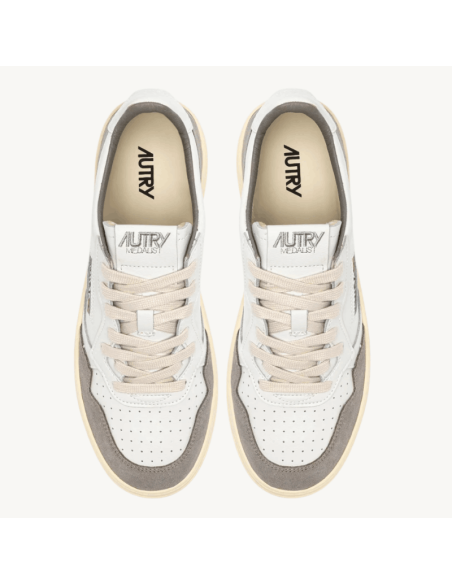 Basket Medalist Low En Cuir Blanc Et Daim Ciment Homme Autry présentée de haut｜Magasin Homme Toulouse