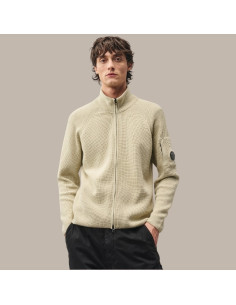 Cardigan Waffle Knit Cotton Zip Homme C.P. Company présenté porté de face｜Boutique Homme Toulouse