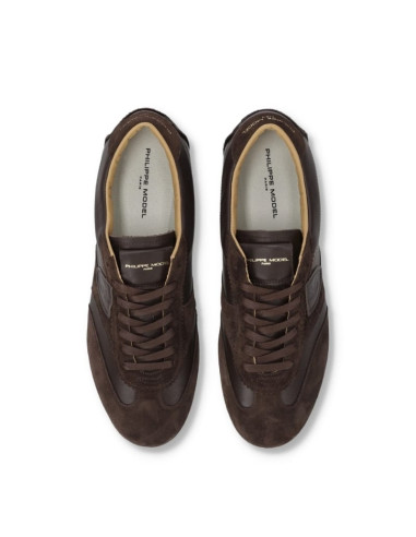 Sneakers Planche Ébène Homme Philippe Model présentées portées de haut|Magasin Homme Toulouse Sneakers Planche Ébène Homme Philippe Model présentées portées de haut|Magasin Homme Toulouse