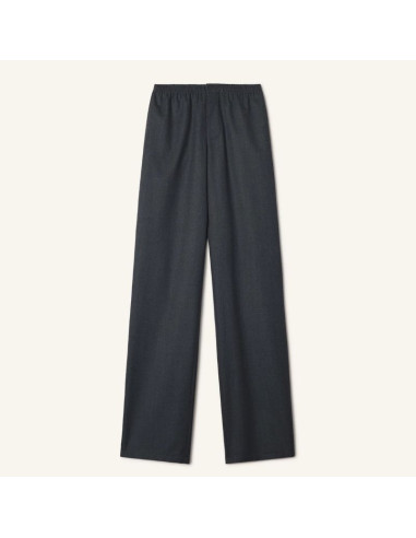 Pantalon Fluide En Flanelle De Laine Charcoal Homme Lanvin présenté de face|Boutique Homme Toulouse Pantalon Fluide En Flanelle De Laine Charcoal Homme Lanvin présenté de face|Boutique Homme Toulouse