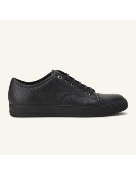 Sneakers DBB1 En Cuir Grainé Et Nappa Noir Homme Lanvin présentées portées de face｜Magasin Homme Toulouse