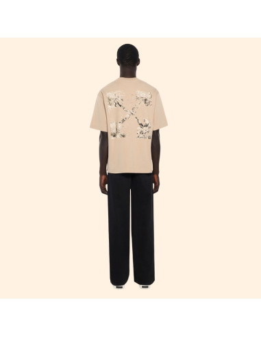 T-Shirt Arrow Beige Homme Off-White présenté porté de dos|Magasin Homme Toulouse T-Shirt Arrow Beige Homme Off-White présenté porté de dos|Magasin Homme Toulouse