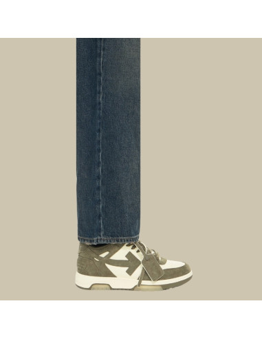 Baskets Out Of Office Crème Vert Militaire Homme Off-White présentée portée de côté|Magasin Homme Toulouse Baskets Out Of Office Crème Vert Militaire Homme Off-White présentée portée de côté|Magasin Homme Toulouse
