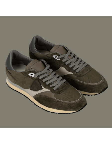 Sneaker Blville Vert Mud Homme Philippe Model présentée sur le côté de face｜Magasin Homme Toulouse