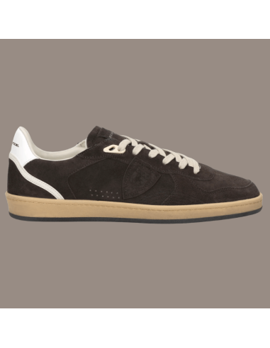 Sneaker Pgal Low Brun Homme Philippe Model présentée sur le côté|Magasin Homme Toulouse Sneaker Pgal Low Brun Homme Philippe Model présentée sur le côté|Magasin Homme Toulouse
