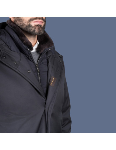 Parka Reis-Ads Bleu Marine Foncé Homme Moorer présentée de face zoomé|Magasin Homme Toulouse Parka Reis-Ads Bleu Marine Foncé Homme Moorer présentée de face zoomé|Magasin Homme Toulouse