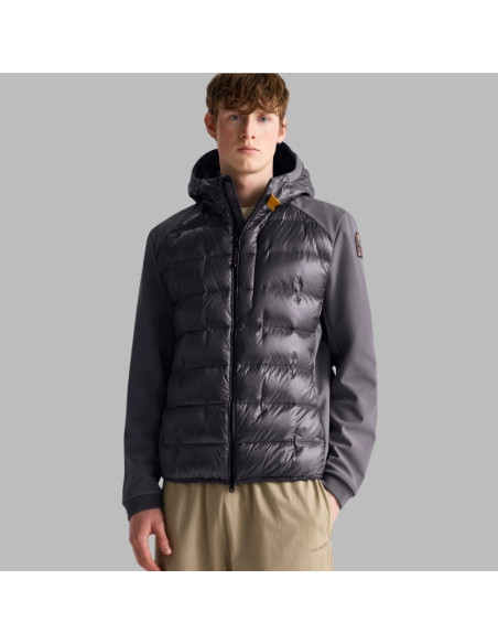 Vigolo Gris Phantom Homme Parajumpers présenté porté de face｜Magasin Homme Toulouse