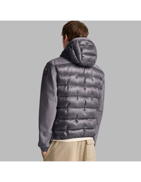Vigolo Gris Phantom Homme Parajumpers présenté porté de dos｜Magasin Homme Toulouse