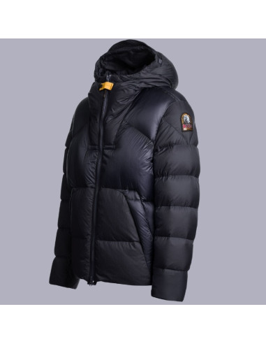 Doudoune Notigi Bleu Marine Homme Parajumpers présentée de profil|Magasin Homme Toulouse Doudoune Notigi Bleu Marine Homme Parajumpers présentée de profil|Magasin Homme Toulouse