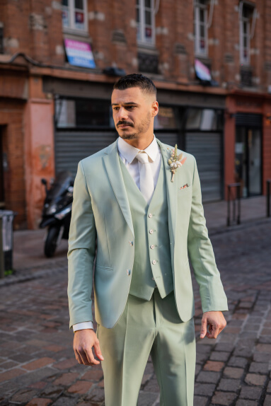 Trois-pi&egrave;ces homme mariage